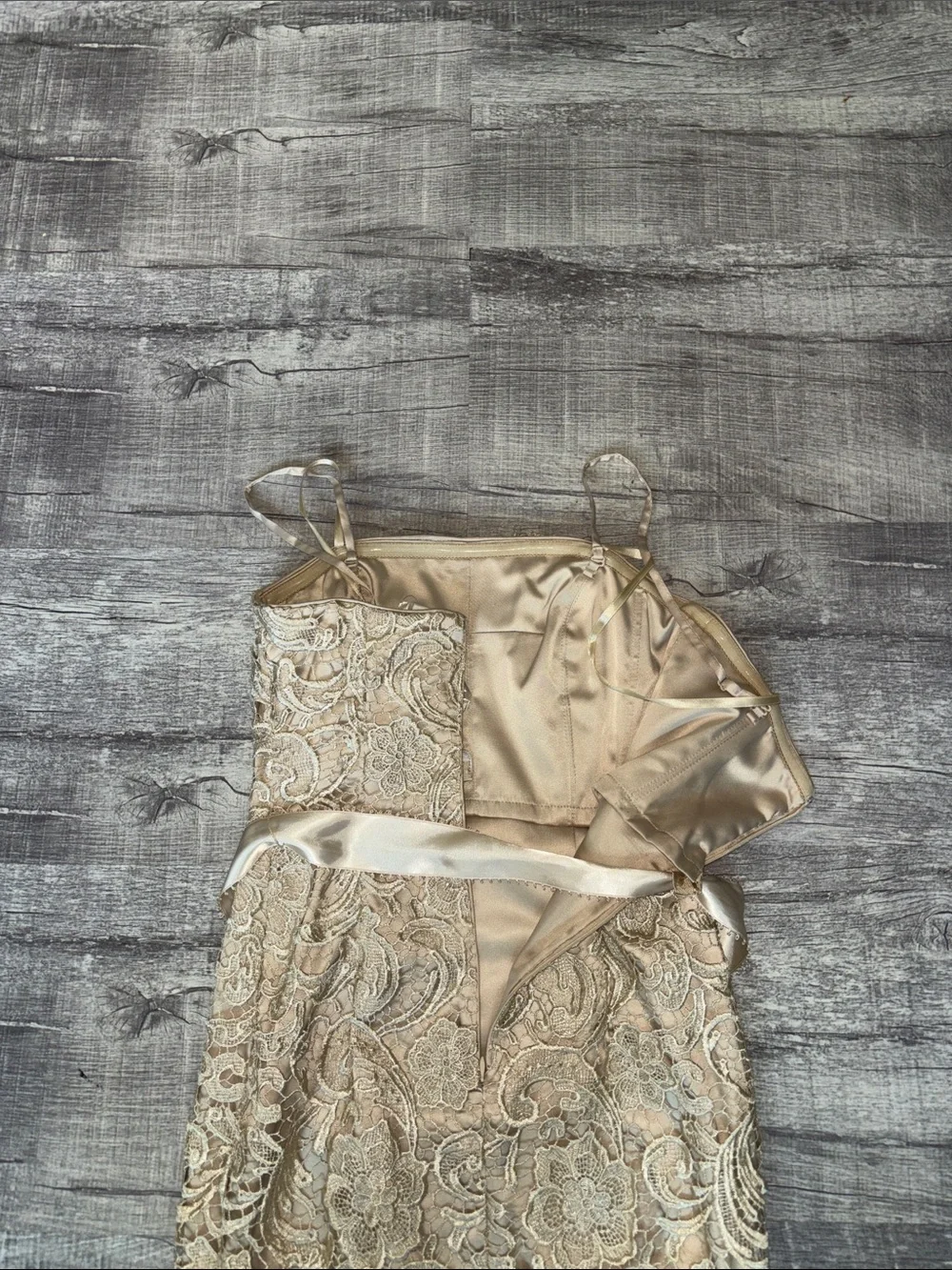 Cache Mini Lace Cocktail Dress - Picture 5 of 6